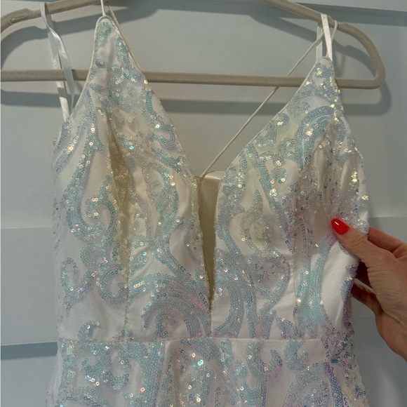 White Fit and Flare Mini Dress with Plunge Neckline. - Picture 4 of 6